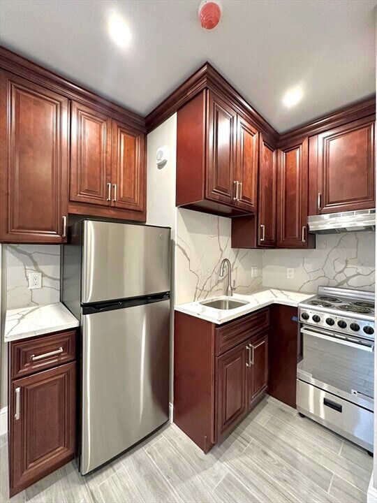 1150 Cambridge St in Cambridge, MA - Building Photo