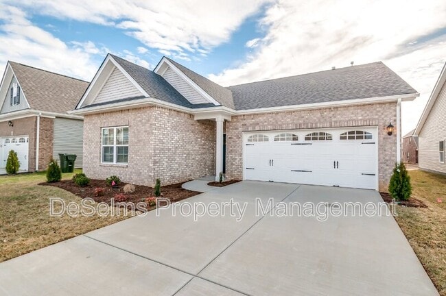 1529 Holton Rd in Gallatin, TN - Building Photo - Building Photo