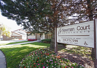 Newman Court in Pontiac, MI - Building Photo - Building Photo