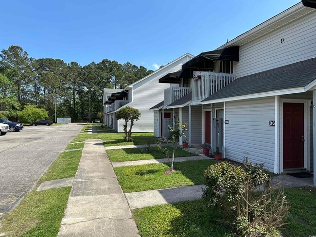 801 Burcale Rd in Myrtle Beach, SC - Building Photo - Building Photo