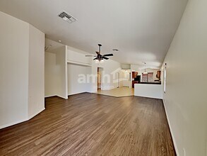 3207 S 94th Ave in Tolleson, AZ - Building Photo - Building Photo
