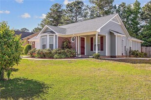 9533 Gooden Dr in Fayetteville, NC - Building Photo