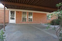 4110 Larchmont Pl photo'