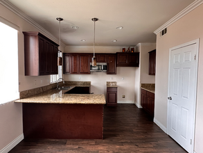 16077 coyote spring Ct in Moreno Valley, CA - Building Photo - Building Photo
