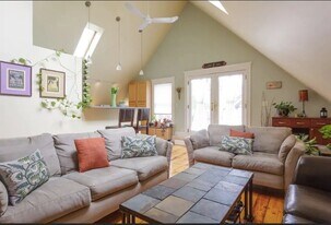 3 Hagar St in Boston, MA - Building Photo