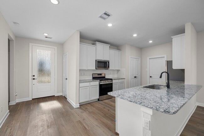 3210 Banyan Dr in Santa Fe, TX - Building Photo - Building Photo