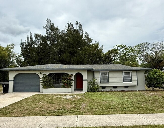 property at 333 NE Floresta Dr