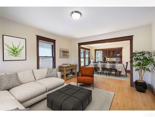 2520 Hennepin Ave, Unit 2
