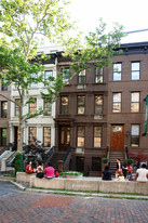 129 W 94TH St Apartamentos