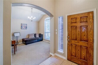 19321 Gale Meadow Dr in Pflugerville, TX - Building Photo - Building Photo