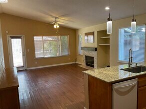 5196 Tehachapi Ct in Antioch, CA - Building Photo - Building Photo