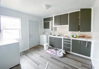 106 9th St in Ogden, KS - Building Photo - Building Photo
