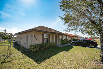 Concordia Townhomes in Clewiston, FL - Building Photo - Building Photo