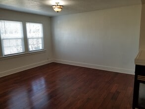 44 Daniels Ave, Unit 44 in Vallejo, CA - Foto de edificio - Building Photo