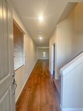 6246 Jackson Spring Rd in Las Vegas, NV - Building Photo - Building Photo