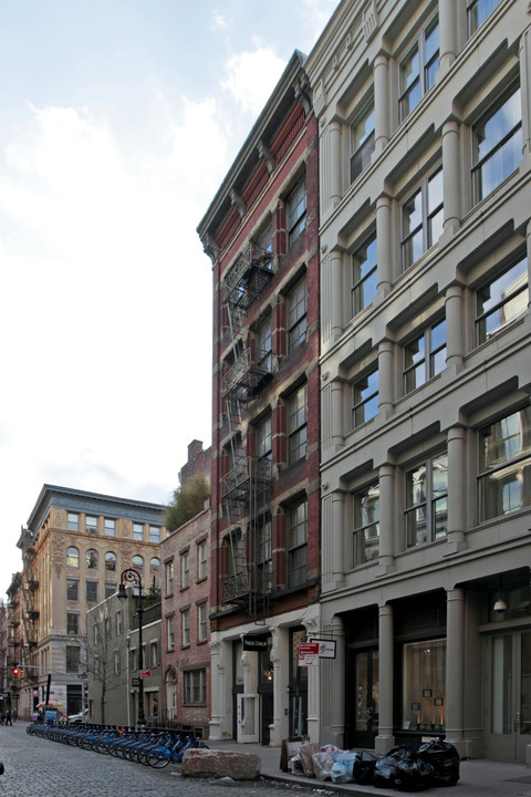 107 Mercer St in New York, NY - Building Photo