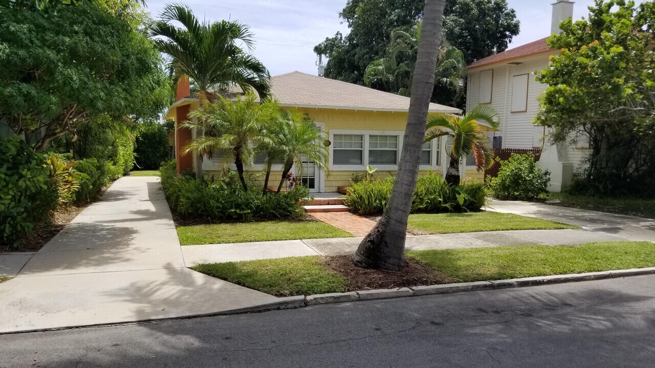 1512 Florida Ave in West Palm Beach, FL - Building Photo