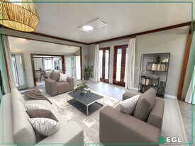 7601 Kittyhawk Ave in Los Angeles, CA - Building Photo