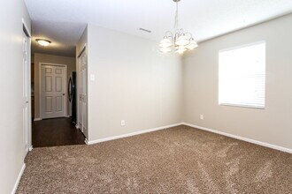 738 Rosea Ct in Greenwood, IN - Building Photo - Building Photo