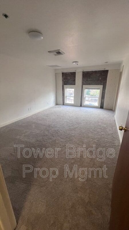 122 I St in Sacramento, CA - Building Photo - Building Photo