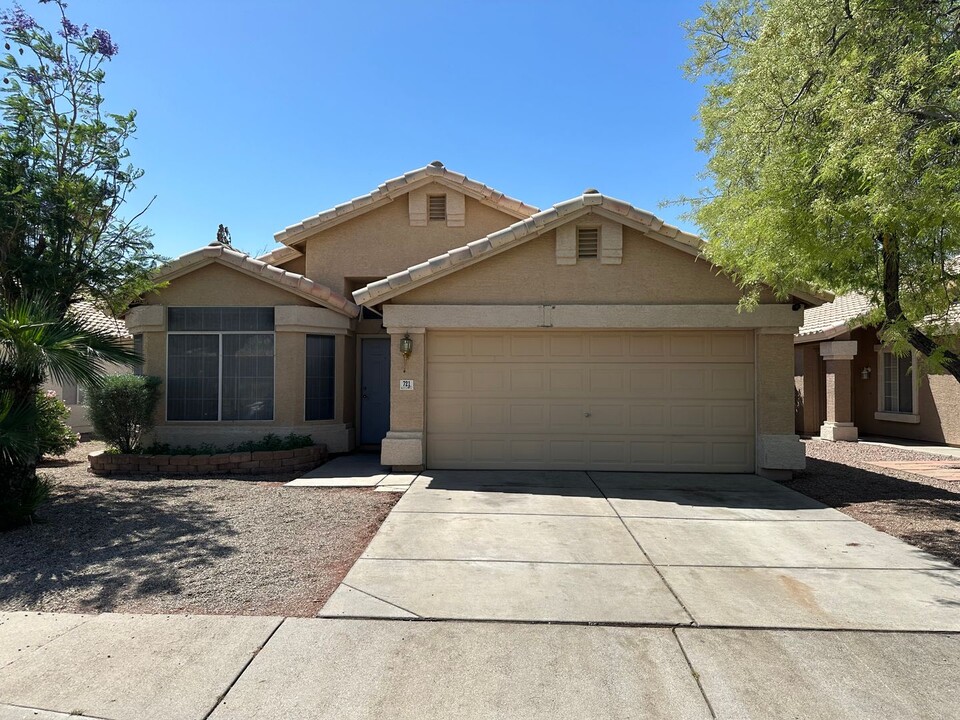 721 E Gail Dr in Chandler, AZ - Building Photo