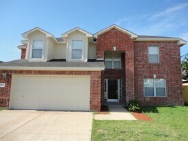 108 Quail Meadows Ln in Arlington, TX - Building Photo