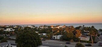 2300 NE 33rd Ave in Fort Lauderdale, FL - Building Photo