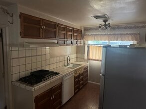1431 Hoag Ave in Sanger, CA - Building Photo - Building Photo