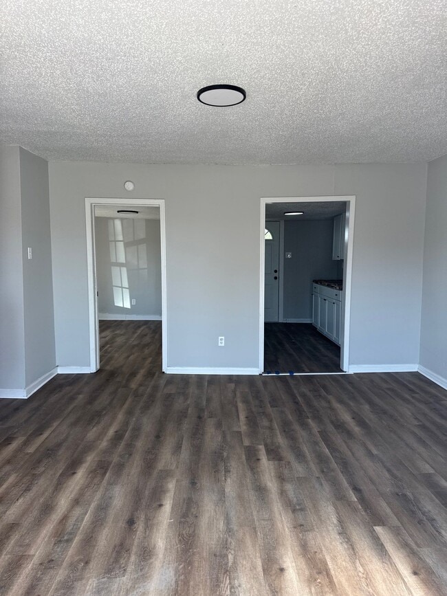 125 E Jefferson St in Brownsville, TN - Building Photo - Building Photo