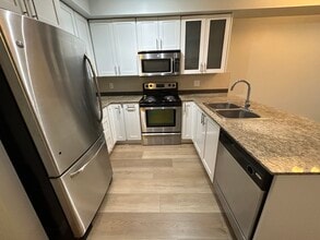 13958-13108 108 Ave in Surrey, BC - Building Photo - Building Photo