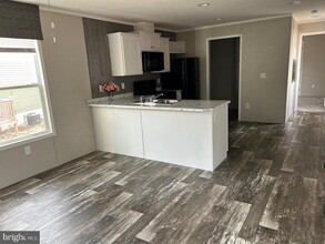 2501 Tilton Rd in Egg Harbor Township, NJ - Building Photo - Building Photo