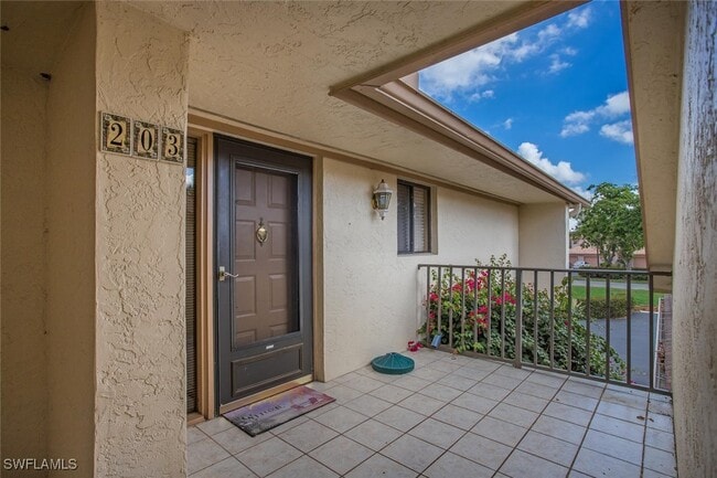property at 537 Lake Louise Cir