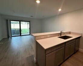 4208 Napoli Lake Dr in Riviera Beach, FL - Building Photo - Building Photo