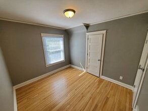 8814-8816 Hilton St in Duluth, MN - Building Photo - Building Photo