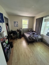 110 Logtown Rd in Amherst, MA - Building Photo - Building Photo