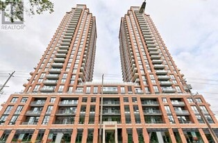 3270 Sheppard Ave E in Toronto, ON - Building Photo