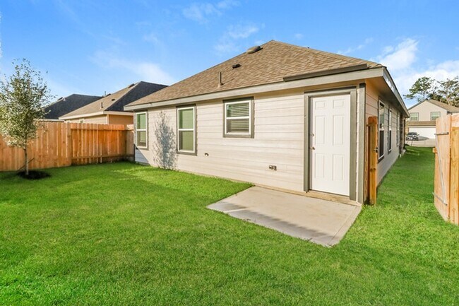 2771 Atlas Dr in Conroe, TX - Building Photo - Building Photo