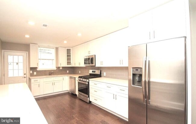 1271 S 24th St in Philadelphia, PA - Building Photo - Building Photo