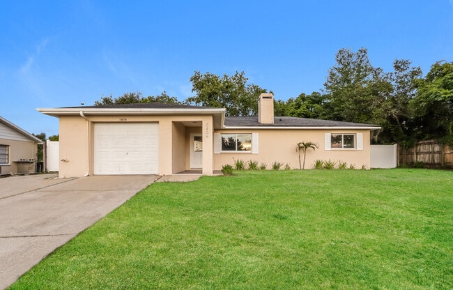 property at 5404 Deltona Blvd