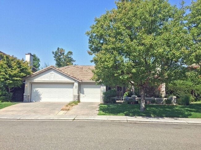 property at 9282 Monmouth Ct