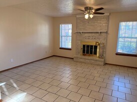 4508 NE Arlington Ave in Lawton, OK - Building Photo