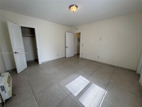 1711 Fillmore St in Hollywood, FL - Foto de edificio - Building Photo