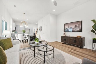 1223 Oakland Dr SW in Atlanta, GA - Building Photo - Building Photo