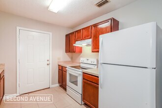 9421 Waynesboro Ave in Jacksonville, FL - Building Photo - Building Photo