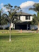 426 Lucky Ln in Delray Beach, FL - Building Photo - Building Photo