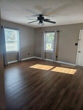 100 J R Pl in Goldsboro, NC - Foto de edificio - Building Photo