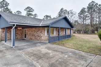 15469 Dobson Rd in Biloxi, MS - Building Photo - Building Photo