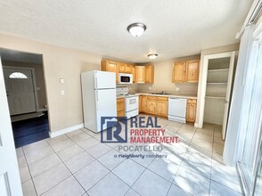 230 W Chubbuck Rd in Pocatello, ID - Building Photo - Building Photo