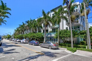 180 NE 4th Ave, Unit 406 in Delray Beach, FL - Building Photo