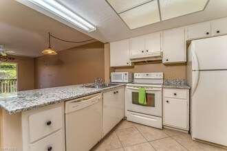 4790 S Cleveland Ave-Unit -1005 in Ft. Myers, FL - Building Photo - Building Photo